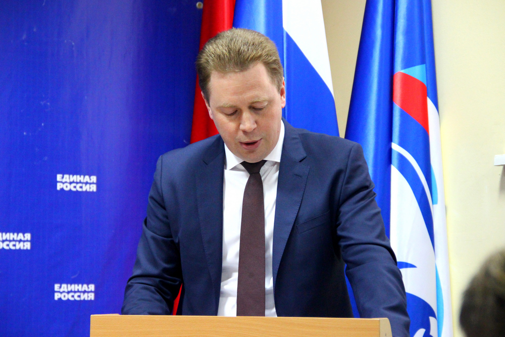 «Единая Россия» открестилась от деятельности губернатора Севастополя