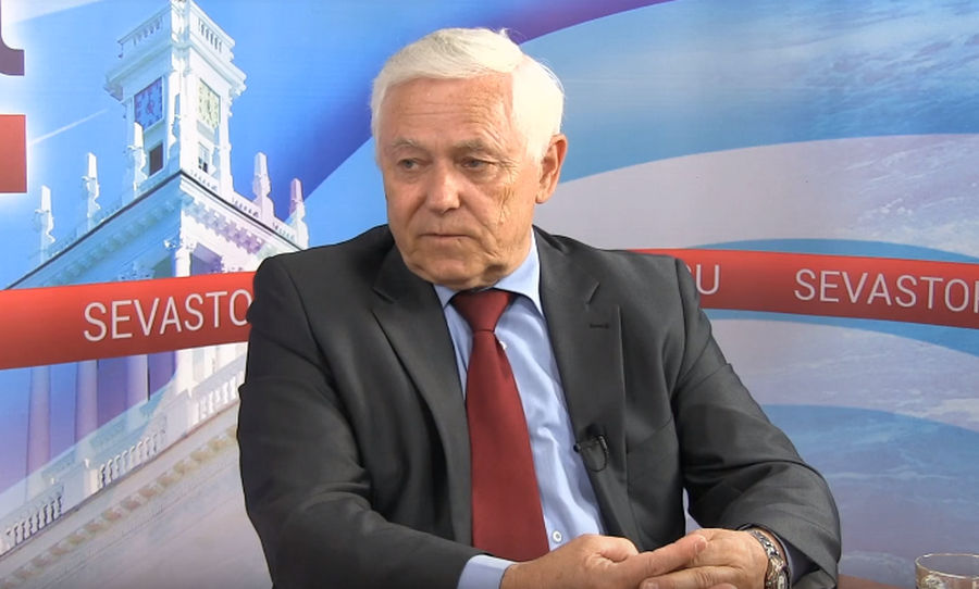 Суд Севастополя назначил экспертизу по иску о снятии с выборов Григория Донца
