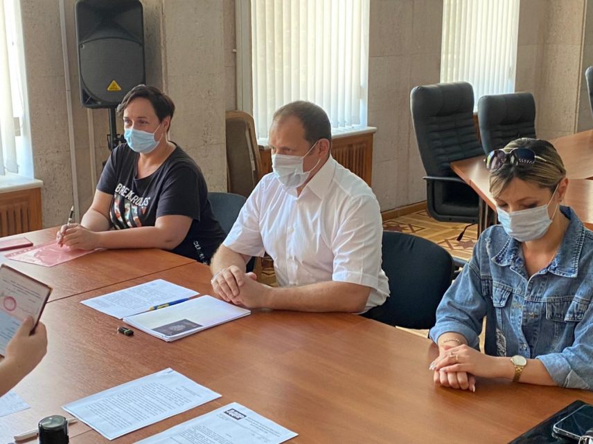 Журавлёв первым подал документы в Севизбирком для участия в выборах ГД