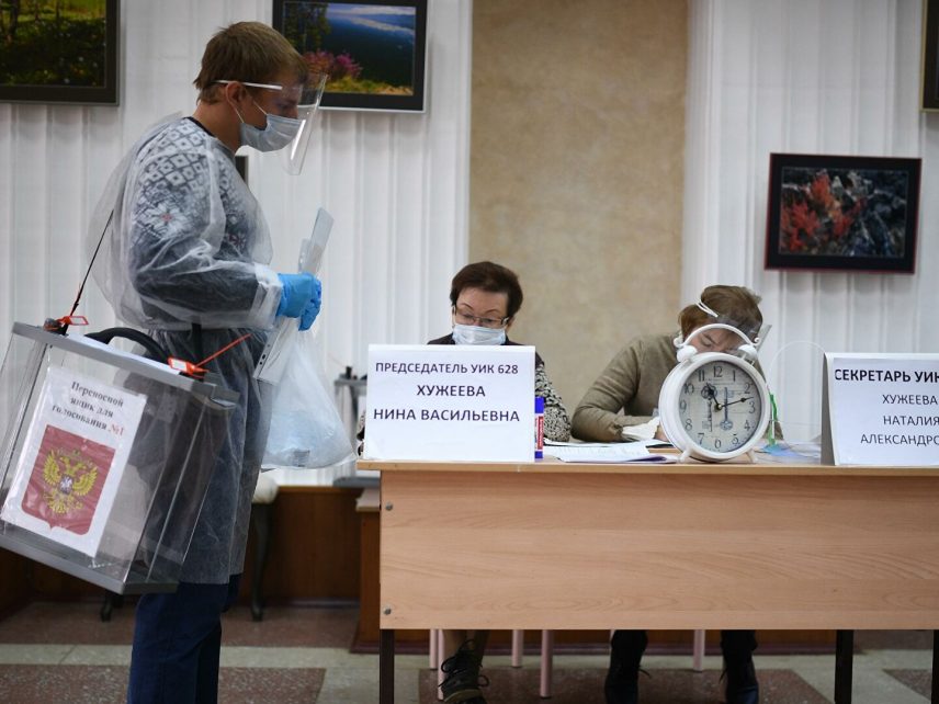 В Севастополе процент голосовавших на дому составил больше среднего по стране