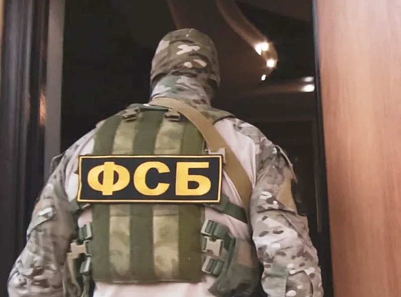 Следственный комитет и ФСБ проводят обыски в капстрое Севастополя