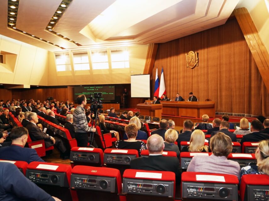 Парламент Крыма внёс в Госдуму проект об изъятии имущества недружественных стран
