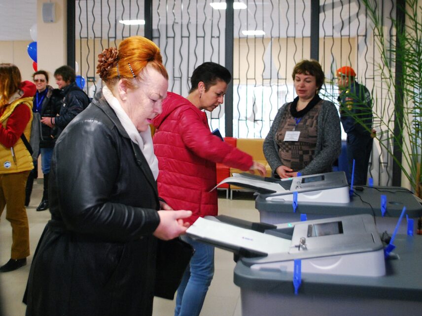 Явка на выборах президента РФ может достичь 80 процентов, предположил эксперт