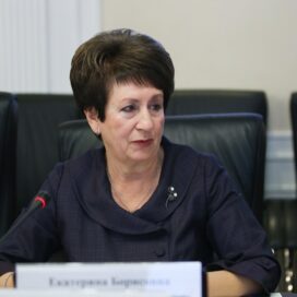 Сенатор от Севастополя обсудила притеснение российских студентов за рубежом