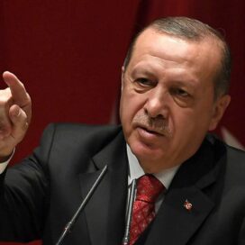 Президенту Турции стало плохо в прямом эфире