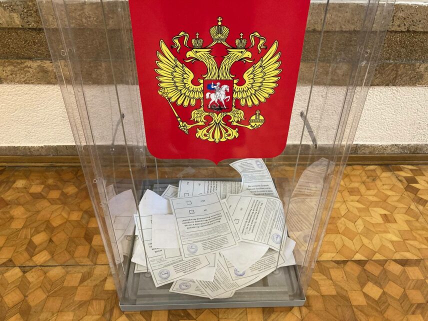 В Севастополе подвели предварительные итоги первого дня голосования на референдумах