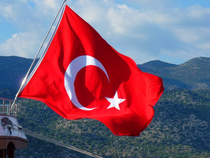 В Турции победила демократия