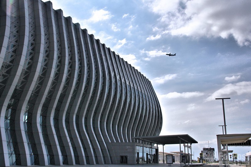 Севастополь лишили налога от аэропорта