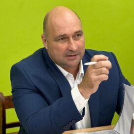 Спикера парламента Севастополя стали реже упоминать в СМИ